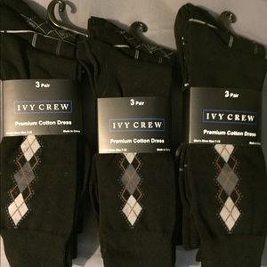 New! Ivy Crew Socks